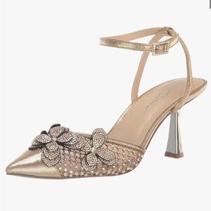 Betsy Johnson Sofya Heels